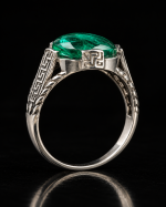 Green Cabochon Greek Key Statement Ring with Geometric Silver Tone Detailing - Image 4